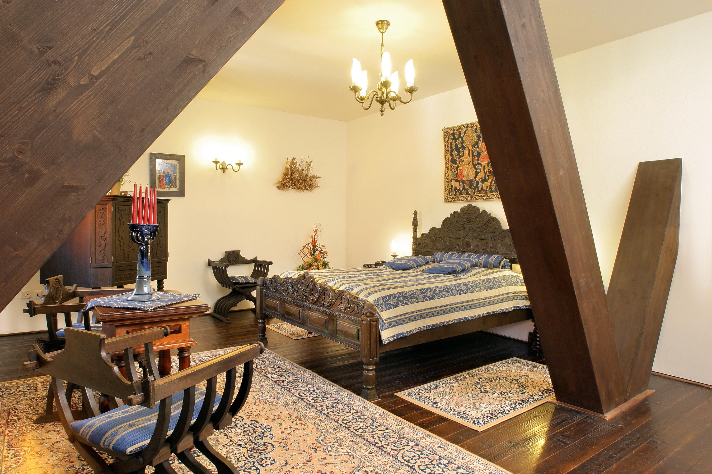 Hotel Ruze Чеський Крумлов Екстер'єр фото A bedroom at the hotel