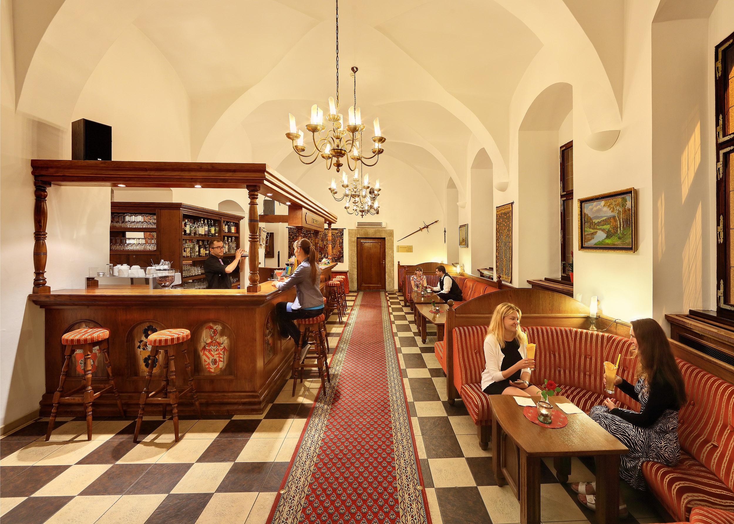 Hotel Ruze Чеський Крумлов Екстер'єр фото The interior of the restaurant