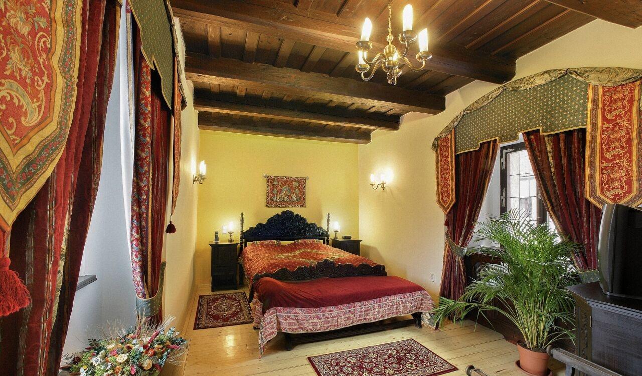 Hotel Ruze Чеський Крумлов Екстер'єр фото A bedroom in the hotel