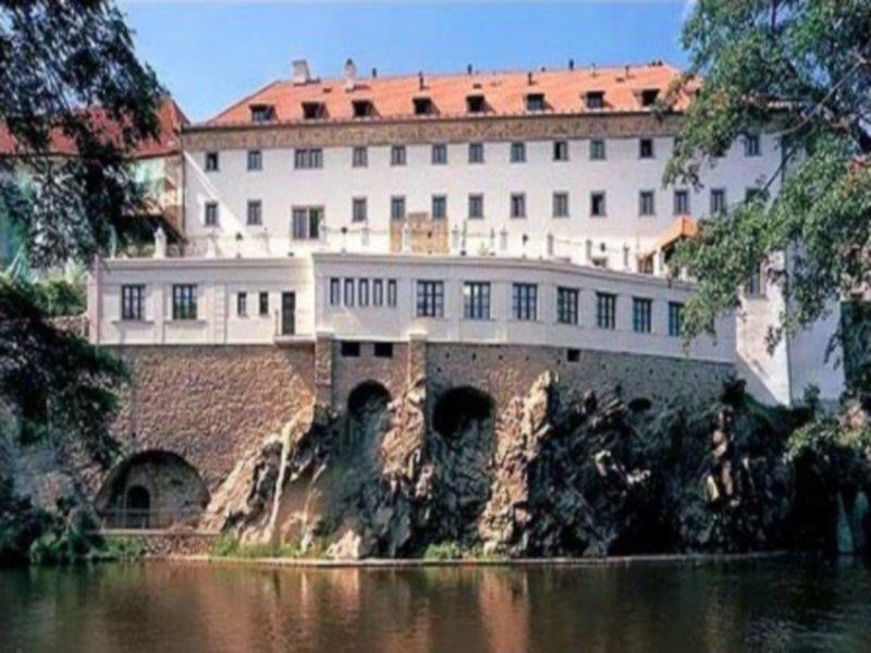 Hotel Ruze Чеський Крумлов Екстер'єр фото The castle of the Prince-Bishops of Augsburg