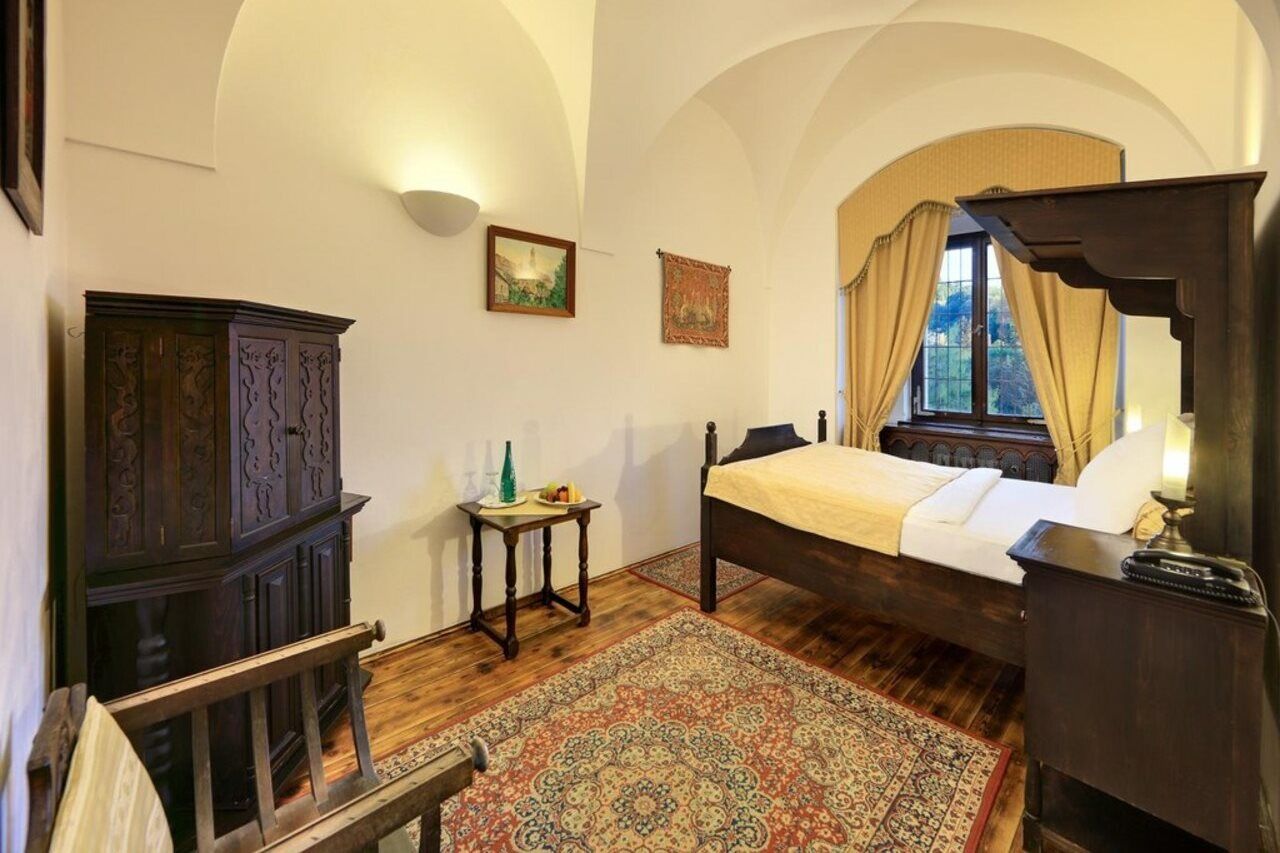 Hotel Ruze Чеський Крумлов Екстер'єр фото A room in the hotel